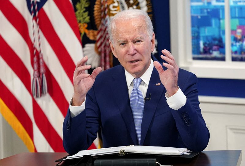 &copy; Reuters. Presidente dos Estados Unidos, Joe Biden, na Casa Branca
22/12/2021 REUTERS/Kevin Lamarque     