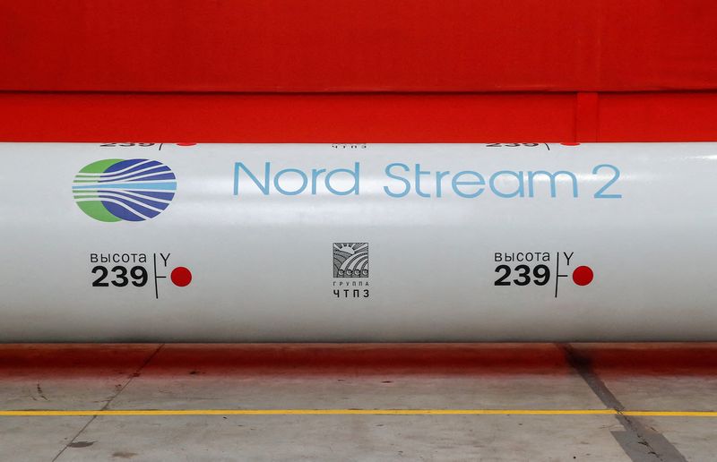 &copy; Reuters. La Russie estime que le gazoduc Nord Stream 2 recevra les certifications nécessaires et finira par fonctionner, a déclaré le vice-Premier ministre russe Alexander Novak au média RBC. /Photo d'archives/REUTERS/Maxim Shemetov