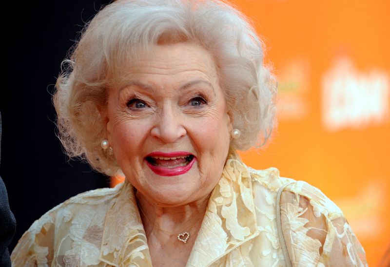 &copy; Reuters. FILE PHOTO: Cast member Betty White attends the premiere of the 3-D animated film "Dr. Seuss' The Lorax" in Los Angeles February 19, 2012. REUTERS/Phil McCarten/File Photo