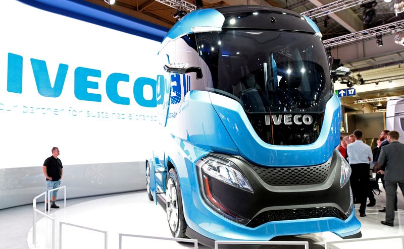 &copy; Reuters. FILE PHOTO: An Iveco truck is seen at the IAA Commercial Vehicles trade show in Hanover, Germany September 22, 2016.  REUTERS/Fabian Bimmer/File Photo