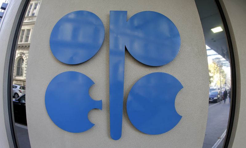 &copy; Reuters. １月３日、石油輸出国機構（ＯＰＥＣ）が次期事務局長に任命したクウェートのハイサム・アルガイス氏は３日、ロシアなどＯＰＥＣ非加盟国との「協力宣言」（ＤｏＣ）維持が自身の最優