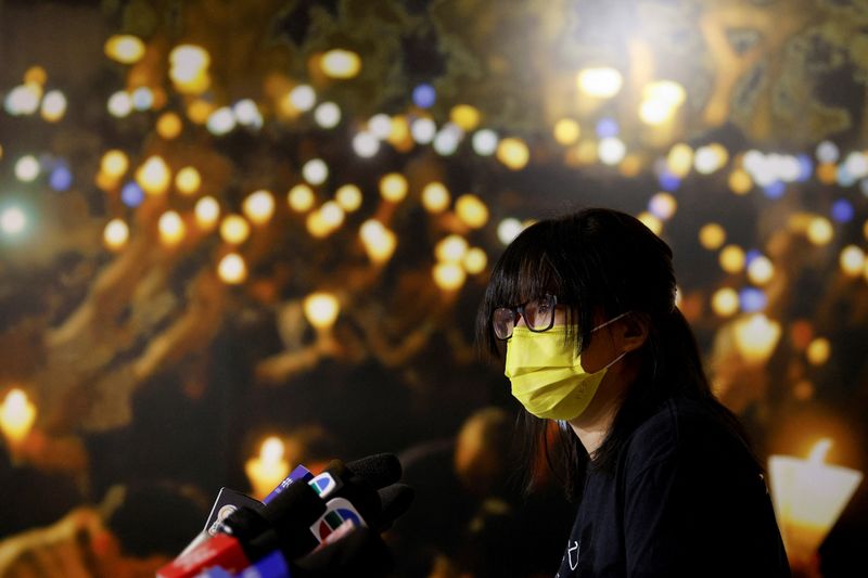 &copy; Reuters. 　１月４日、香港の裁判所は、天安門事件の追悼行事を宣伝したとして、元民主派団体の活動家、鄒幸タン氏（写真）に禁錮１年３月の刑を言い渡した。昨年９月、香港の「六四記念館」で