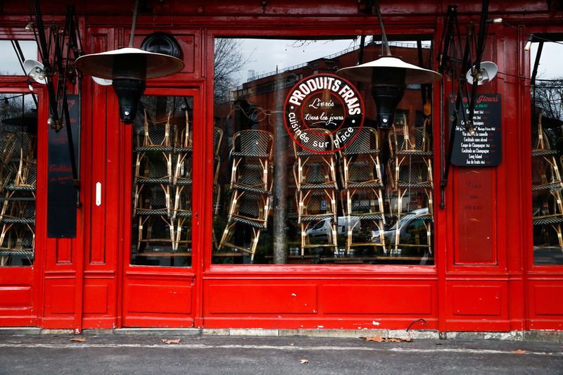 &copy; Reuters. FILE PHOTO: A view shows chairs stacked inside a closed restaurant in Paris as the French government keeps bars and restaurants closed as part of COVID-19 restrictions measures to fight the coronavirus disease outbreak in France, January 5, 2021. REUTERS/