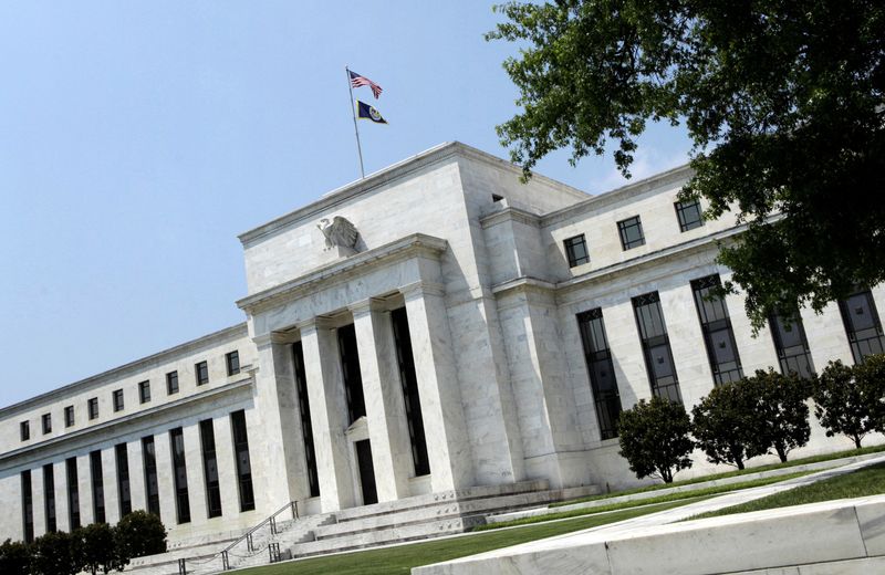 &copy; Reuters. FILE PHOTO: The Federal Reserve building is seen in Washington June 19, 2012. REUTERS/Yuri Gripas/File Photo