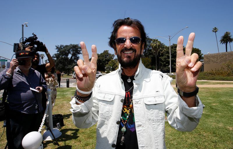 &copy; Reuters. FOTO DE ARCHIVO. El músico Ringo Starr celebra su 81° cumpleaños en Beverly Hills, California, Estados Unidos. 7 de julio de 2021. REUTERS/Mario Anzuoni