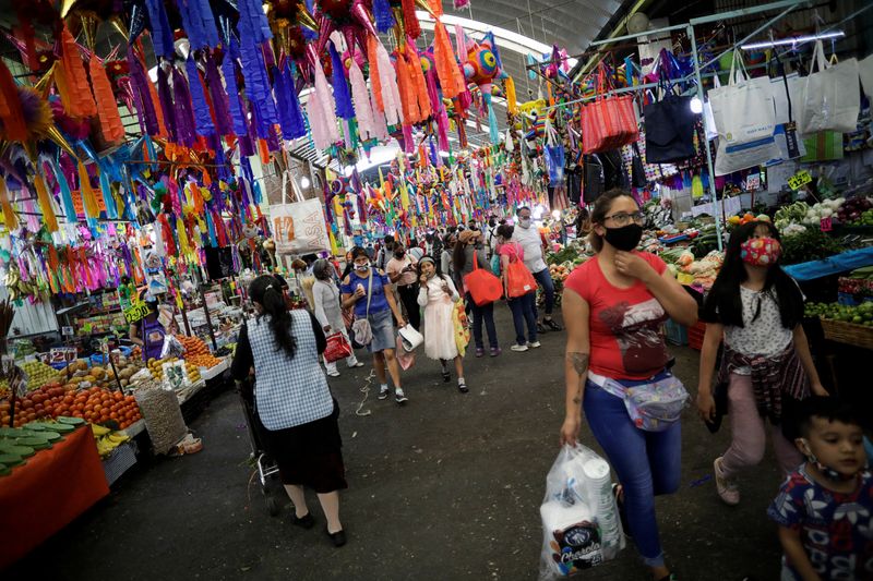 &copy; Reuters. Mercado na Cidade do México
24/12/2020. 
REUTERS/Gustavo Graf