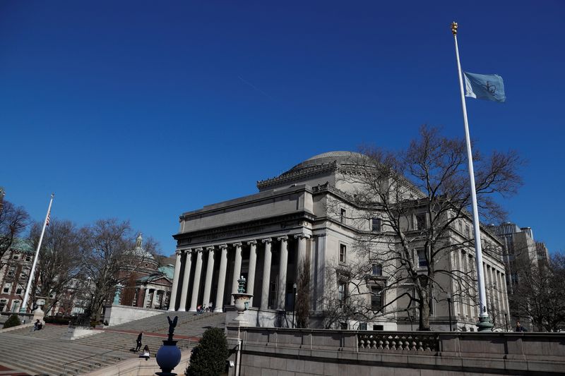 U.S. college grads sue Yale, Columbia, other schools over financial aid