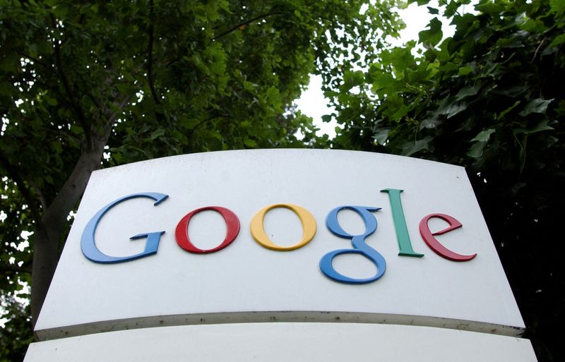 &copy; Reuters. El logotipo de Google Inc. fuera de su sede en Mountain View, California