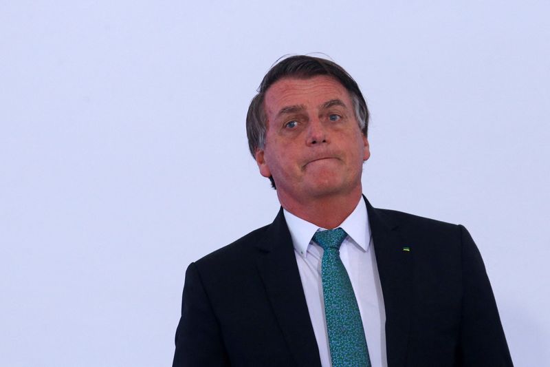 &copy; Reuters. Presidente Jair Bolsonaro durante cerimônia no Palácio do Planalto
09/12/2021 REUTERS/Adriano Machado