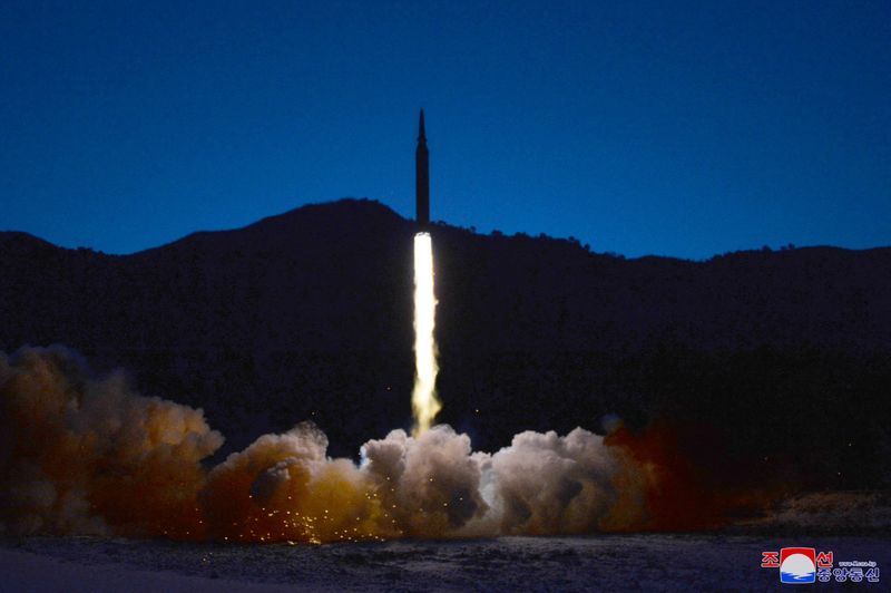 &copy; Reuters. A missile is launched during what state media report is a hypersonic missile test at an undisclosed location in North Korea, January 11, 2022, in this photo released January 12, 2022 by North Korea's Korean Central News Agency (KCNA).  KCNA via REUTERS   