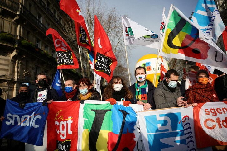 &copy; Reuters. Professores franceses protestam em Paris
13/01/2022 REUTERS/Sarah Meyssonnier