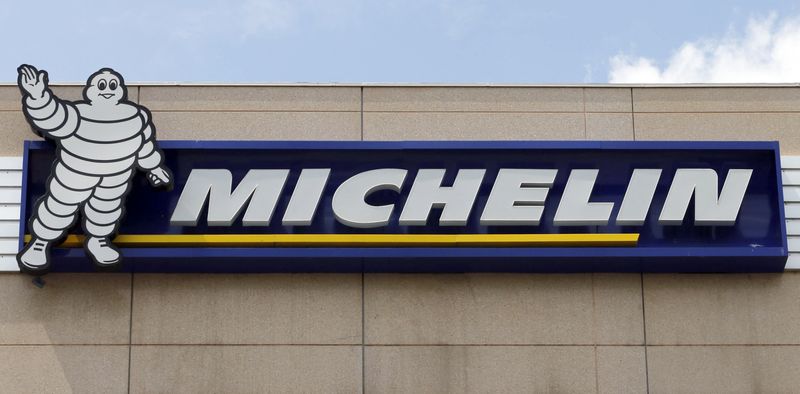 &copy; Reuters. FILE PHOTO: The Michelin logo with a Bibendum, the Michelin Man mascot, is pictured in front of the Michelin tyre company's headquarters in Clermont Ferrand, central France, July 10, 2013. Picture taken July 10, 2013.   REUTERS/Regis Duvignau 