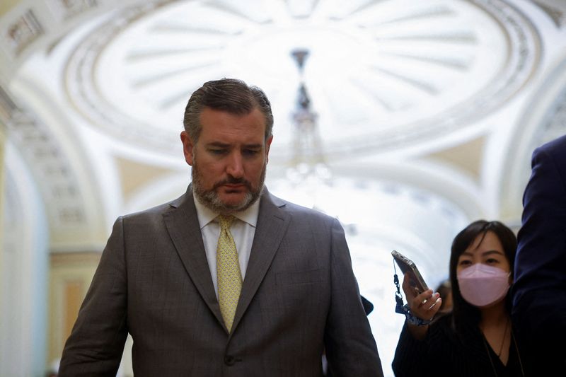 &copy; Reuters. FILE PHOTO: U.S. Senator Ted Cruz (R-TX) talks to reporters at the U.S. Capitol in Washington, U.S. January 12, 2022.  REUTERS/Jonathan Ernst
