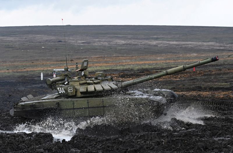 'Keep the defender guessing': Russia's military options on Ukraine