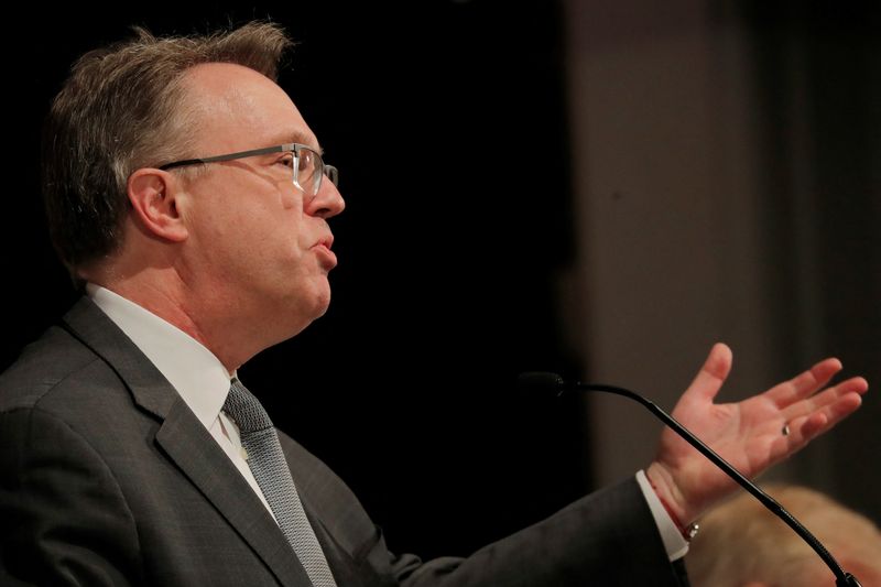 &copy; Reuters. FILE PHOTO: John C. Williams, president and CEO of the Federal Reserve Bank of New York speaks to the Economic Club of New York in the Manhattan borough of New York, U.S., March 6, 2019. REUTERS/Lucas Jackson