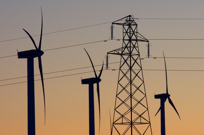 Scottish wind sale nets nearly $1 billion with Shell, BP among winners
