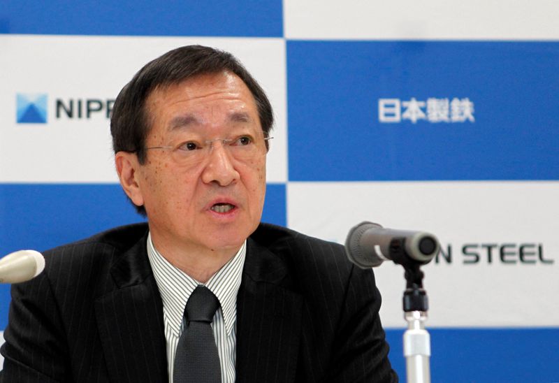 &copy; Reuters. FOTO DE ARCHIVO: El presidente de Nippon Steel Corp., Eiji Hashimoto, durante una mesa redonda con los medios de comunicación celebrada en Tokio, Japón, el 18 de marzo de 2019. REUTERS/Yuka Obayashi