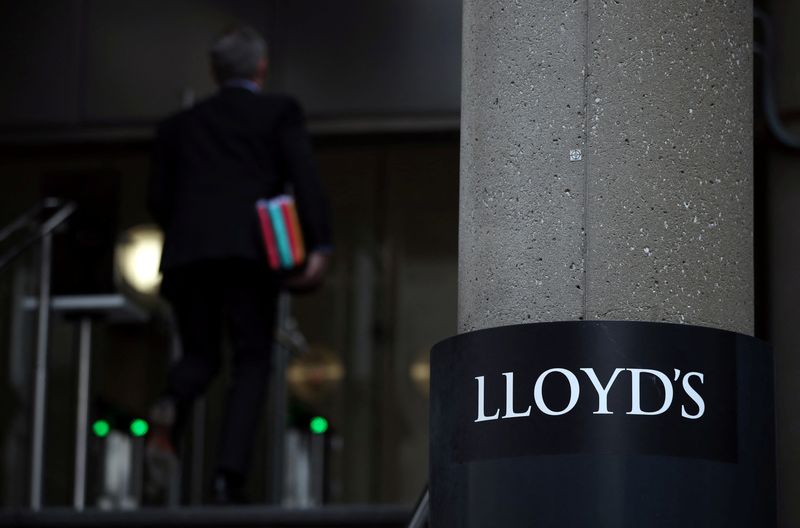 &copy; Reuters. FILE PHOTO: A man enters the Lloyd's of London building in the City of London financial district in London, Britain, April 16, 2019. Picture taken April 16, 2019. REUTERS/Hannah McKay