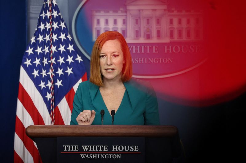 &copy; Reuters. FILE PHOTO: Press Secretary Jen Psaki holds a media briefing at the White House in Washington, U.S., December 14, 2021. REUTERS/Evelyn Hockstein