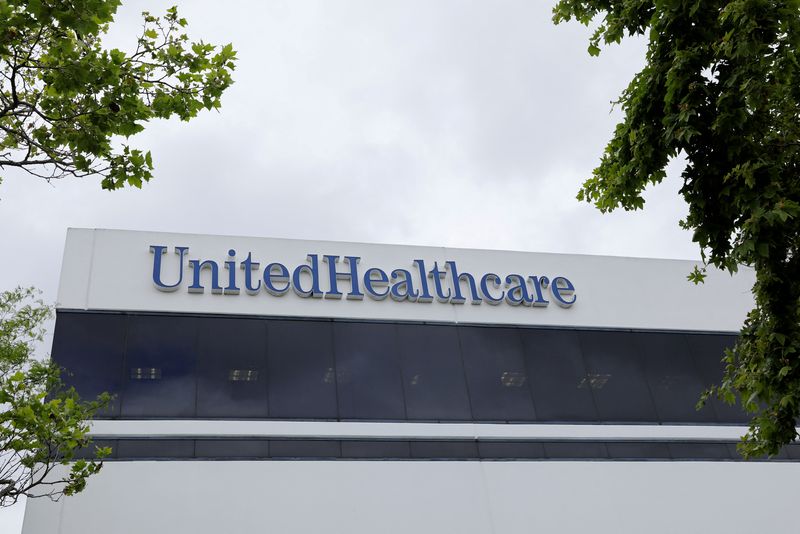 UnitedHealth says Omicron-driven cost impact cushioned by healthcare deferrals