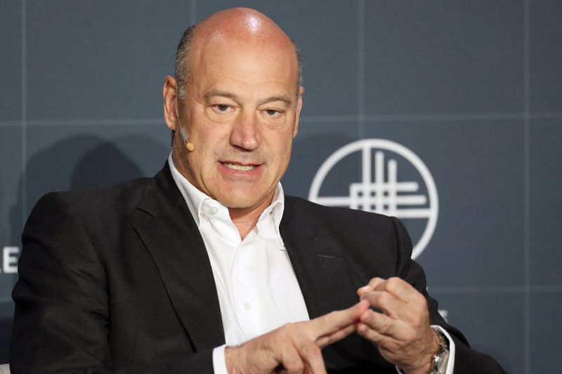 &copy; Reuters. FILE PHOTO: Gary Cohn, vice chairman, IBM speaks at the 2021 Milken Institute Global Conference in Beverly Hills, California, U.S. October 19, 2021. REUTERS/David Swanson