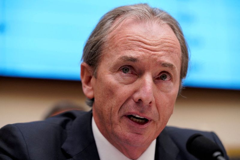 &copy; Reuters. FILE PHOTO: James P. Gorman, chairman & CEO of Morgan Stanley, testifies before a House Financial Services Committeeon Capitol Hill in Washington, U.S., April 10, 2019. REUTERS/Aaron P. Bernstein/File Photo
