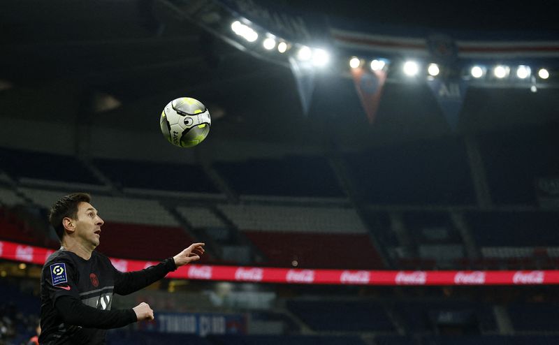 &copy; Reuters. Ene 23, 2022 
Foto del domingo del delantero del Paris St Germain Lionel Messi en la victoria sobre Stade de Reims 
REUTERS/Gonzalo Fuentes
