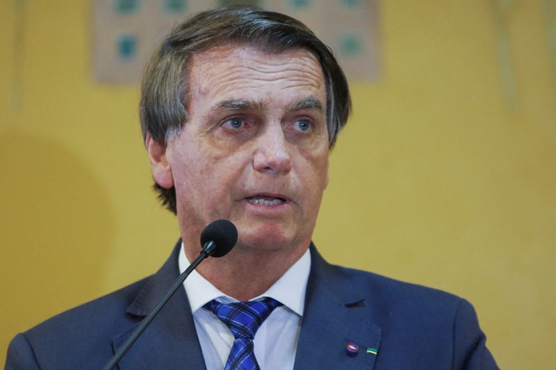 Bolsonaro veta R$3,2 bi no Orçamento de 2022; libera R$1,7 bi a reajustes e R$4,9 bi no fundo eleitoral