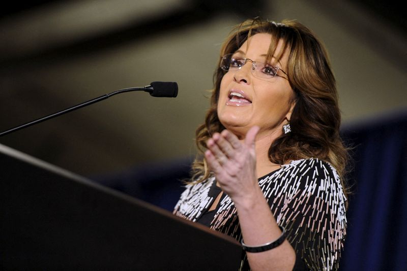 &copy; Reuters. FILE PHOTO: Former Alaska Gov. Sarah Palin speaks at a rally endorsing U.S. Republican presidential candidate Donald Trump for President at Iowa State University in Ames, Iowa January 19, 2016. REUTERS/Mark Kauzlarich/File Photo