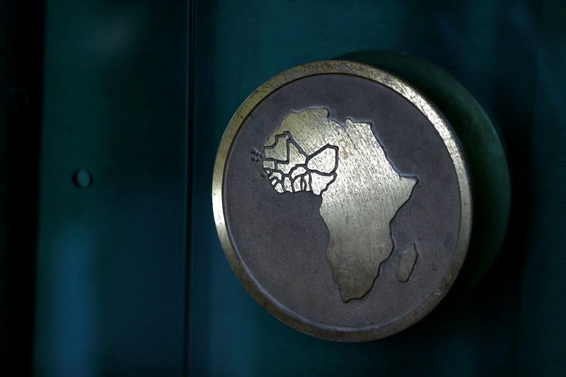 © Reuters. شعار المجموعة الاقتصادية لدول غرب أفريقيا (إيكواس) في صورة من أرشيف رويترز