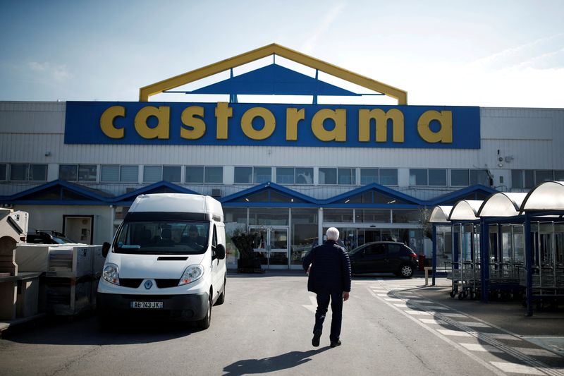 &copy; Reuters. FILE PHOTO: A customer enters a Castorama improvement store, operated by Kingfisher in Ezanville near Paris, France March 21, 2019. REUTERS/Benoit Tessier