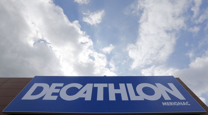© Reuters. FILE PHOTO: The logo of Decathlon is seen at the entrance of the French sports equipment and sportswear company Decathlon store in Merignac near Bordeaux July 10, 2014. REUTERS/Regis Duvignau