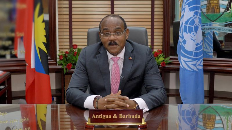 © Reuters. Antigua and Barbuda's Prime Minister Gaston Browne poses for photo in this undated handout picture distributed to Reuters on January 25, 2022. Government of Antigua and Barbuda/Handout via REUTERS 