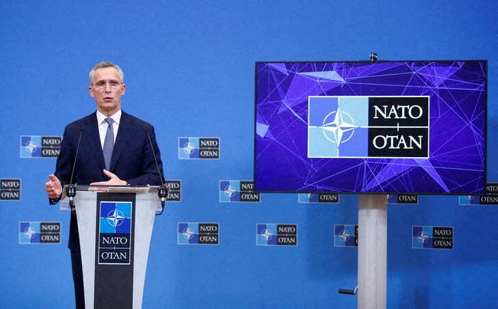 &copy; Reuters. NATO Secretary General Jens Stoltenberg speaks during a news conference at the Alliance's headquarters in Brussels, Belgium January 12, 2022. REUTERS/Johanna Geron