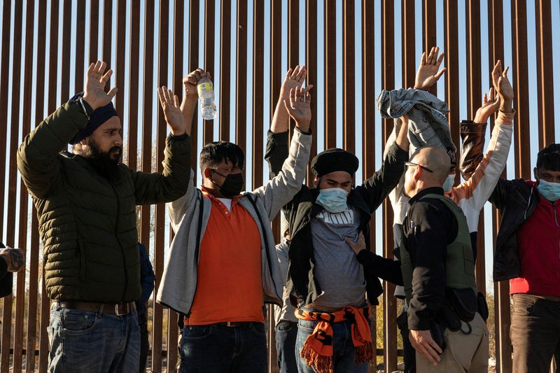 U S Preps For Another Record Breaking Rise In Migrant Arrests At Mexico Border By Reuters