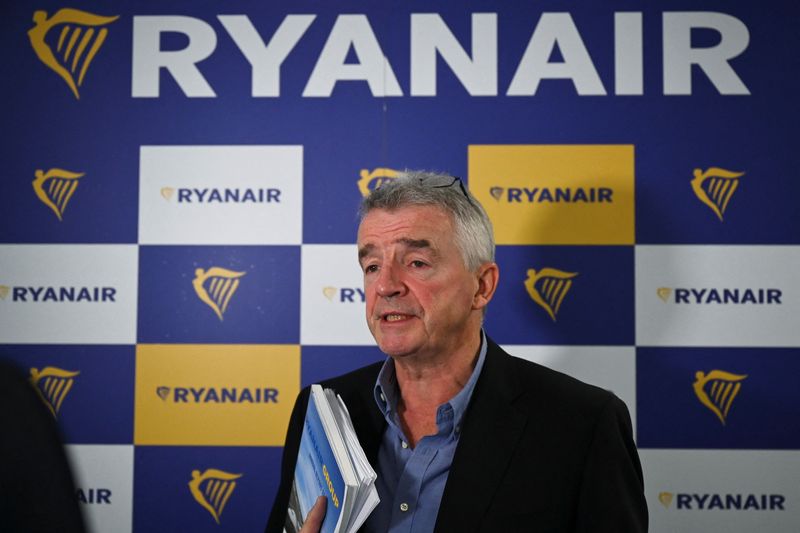&copy; Reuters. FILE PHOTO: Ryanair Chief Executive Michael O'Leary speaks during an interview with Reuters at the Ryanair headquarters in Dublin, Ireland September 16, 2021. REUTERS/Clodagh Kilcoyne