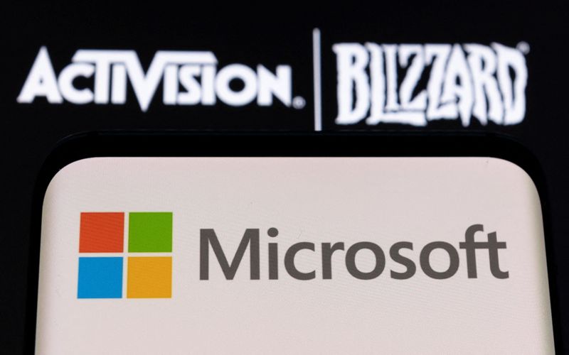 &copy; Reuters. FILE PHOTO: Microsoft logo is seen on a smartphone placed on displayed Activision Blizzard logo in this illustration taken January 18, 2022. REUTERS/Dado Ruvic/Illustration