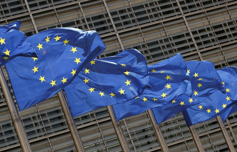 &copy; Reuters. FILE PHOTO: European Union flags flutter outside the EU Commission headquarters in Brussels, Belgium May 5, 2021. REUTERS/Yves Herman