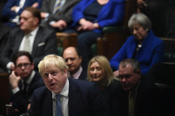 &copy; Reuters. El primer ministro británico, Boris Johnson, habla en la Cámara de los Comunes del Parlamento en Londres, Reino Unido. 31 enero 2022. Parlamento de Reino Unido/Jessica Taylor/entrega vía Reuters. ESTA IMAGEN FUE ENTREGADA POR UNA TERCERA PARTE.