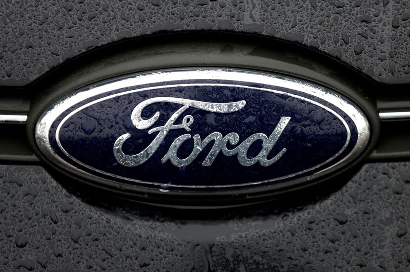 &copy; Reuters. FILE PHOTO: The Ford logo is pictured at the Ford Motor Co plant in Genk,Belgium December 17, 2014. REUTERS/Francois Lenoir/File Photo