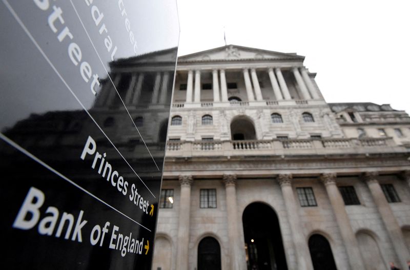 &copy; Reuters. Fachada do Banco da Inglaterra, em Londres
16/12/2021
REUTERS/Toby Melville