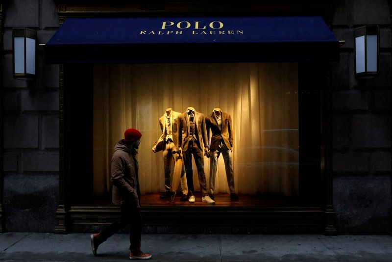 &copy; Reuters. FILE PHOTO: A man walks past Ralph Lauren Corp.'s  flagship Polo store on Fifth Avenue in New York City, U.S., April 4, 2017.    REUTERS/Brendan McDermid/File Photo
