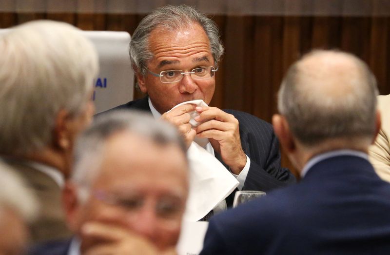 &copy; Reuters. Ministro da Economia, Paulo Guedes, participa de almoço na Firjan, Rio de Janeiro
17/12/2018
REUTERS/Sergio Moraes