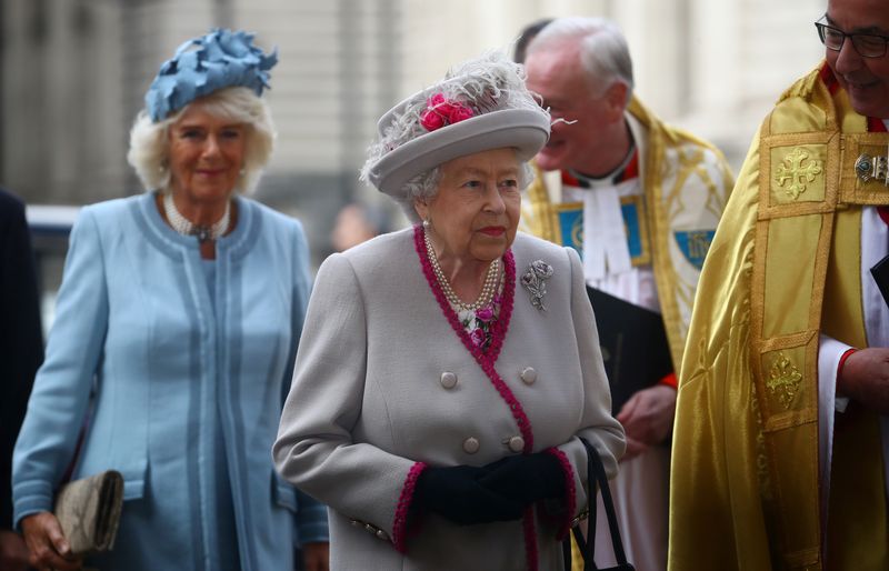 &copy; Reuters. FILE PHOTO: Britain's Queen Elizabeth and Camilla, Duchess of Cornwall, arrive at Westminster Abbey in London, Britain October 15, 2019. REUTERS/Hannah McKay