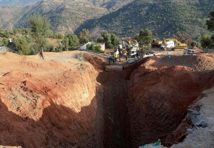 &copy; Reuters. Local onde socorristas recuperaram o corpo do menino de 5 anos, Rayan Awram, perto de Chefchaouen, no Marrocos
6/2/2022 REUTERS/Abdelhak Balhaki