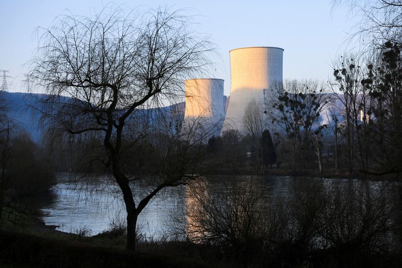 &copy; Reuters. FILE PHOTO: A general view of the two cooling towers of the Electricite de France (EDF) nuclear power plant in Chooz France, January 24, 2022. Picture taken January 24, 2022. REUTERS/Pascal Rossignol/File Photo