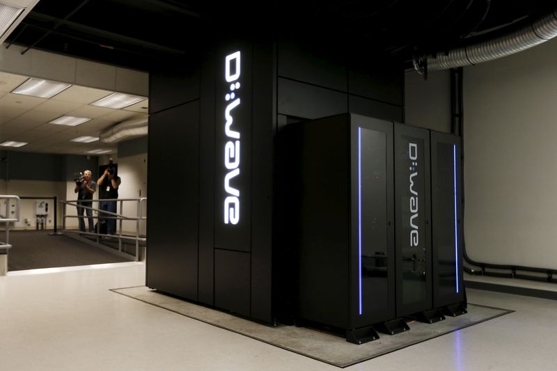 © Reuters. FILE PHOTO: A D-Wave 2X quantum computer is pictured during a media tour of the Quantum Artificial Intelligence Laboratory (QuAIL) at NASA Ames Research Center in Mountain View, California December 8, 2015. REUTERS/Stephen Lam