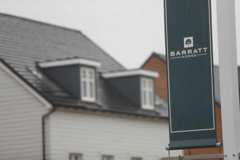 &copy; Reuters. FILE PHOTO: A Barratt homes sign is seen at a Barratt housing development near Haywards Heath, Britain, February 20, 2020. REUTERS/Peter Nicholls