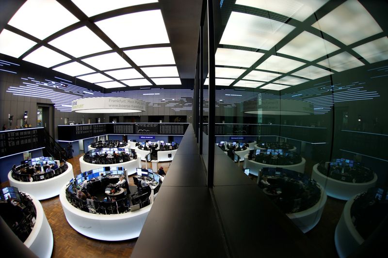 &copy; Reuters. Traders work at Frankfurt's stock exchange in Frankfurt, Germany, February 6, 2018. Picture taken with a fisheye lens. REUTERS/Ralph Orlowski