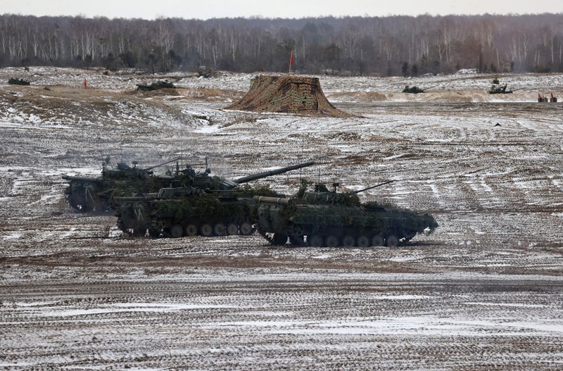 &copy; Reuters. FILE PHOTO: Military vehicles are seen during the joint exercises of the armed forces of Russia and Belarus at a firing range in the Brest Region, Belarus February 3, 2022. Vadim Yakubyonok/BelTA/Handout via REUTERS/File Photo